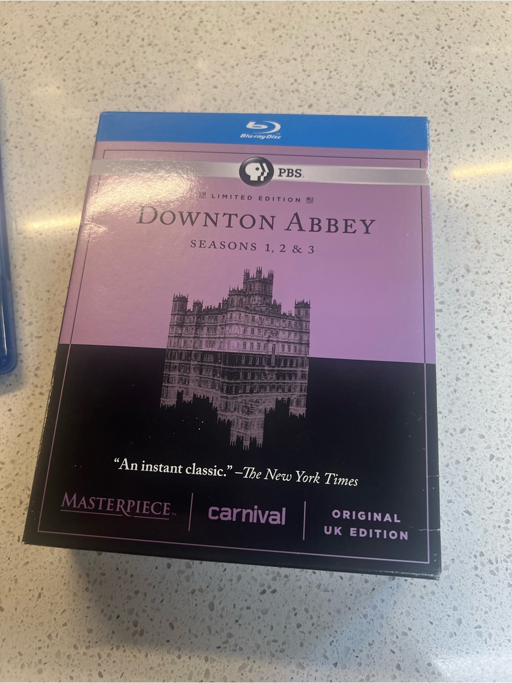 Downton Abbey Seasons 1-3 Blu-ray Box Set - PBS Masterpiece (Purple/Black)